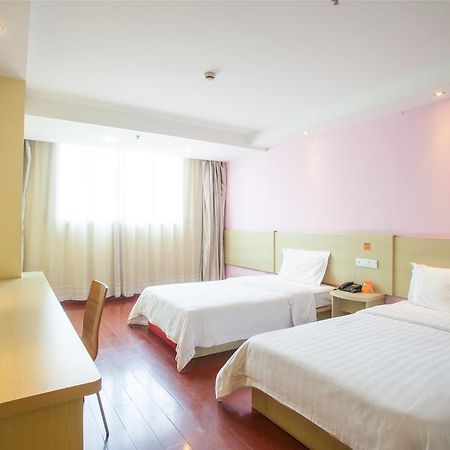 7Days Inn Foshan Zumiao Baihua Plaza מראה חיצוני תמונה